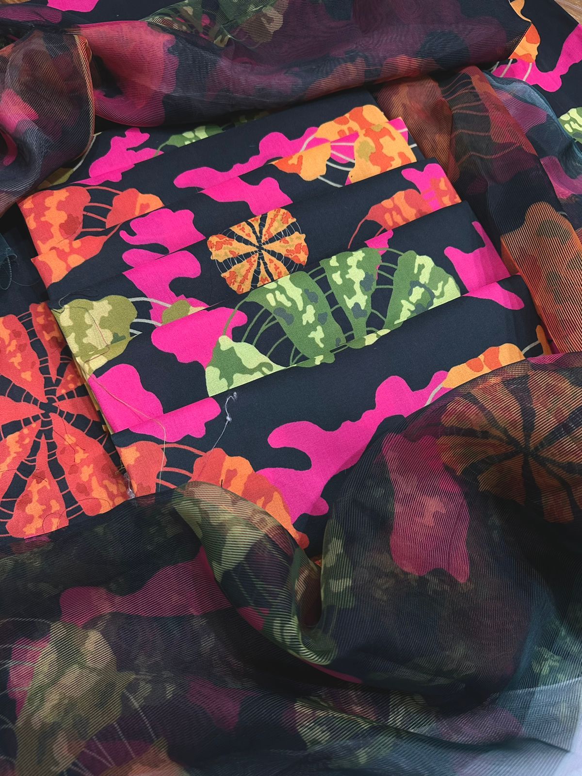 Afsanah 3-Piece Swiss Lawn Suit with Silk Dupatta – Digital Printed Summer Wear